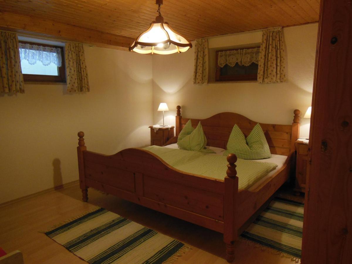 Im Souterrain Mit Terrasse Bischofswiesen